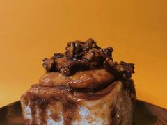 焦糖胡桃卷-CHOCMONS巧克怪兽(屏风街店)
