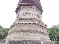 -玲珑塔公园