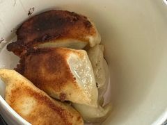 -黄阿姨锅贴大王(万航渡路店)