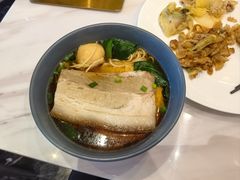 -苏州盘门景区人民桥南地铁站亚朵X酒店