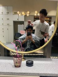 点击看大图 -摩登时代美发沙龙