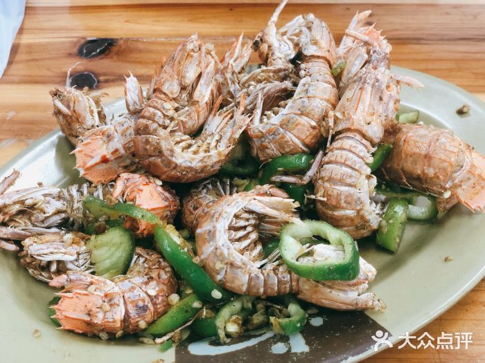 贞姨美食·老字号海鲜大排档椒盐濑尿虾图片