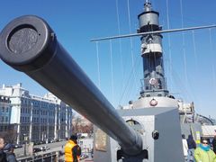 -阿芙乐尔号巡洋舰