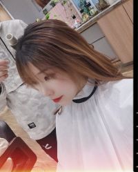 -曼都发型