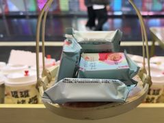 -芝小官毛肚火锅海鲜自助(淮安清江浦区新亚店)