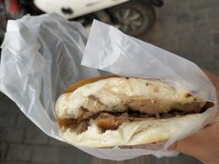 普通腊汁肉夹馍-樊记腊汁肉(竹笆市总店)
