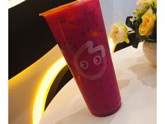 红果小姐姐-CoCo都可(火车站东广场店)