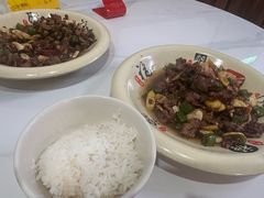 -何永光123鲜牛肉馆(1号店)