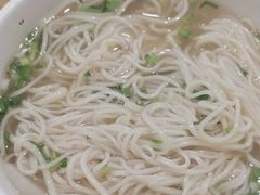 小碗拉面-西部马华清真兰州牛肉面·烧烤夜市(关东店)