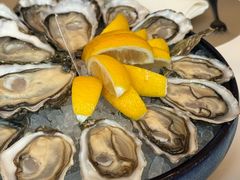 -斯普汇生蚝牛排馆(中骏世界城店)
