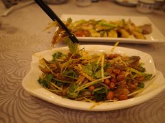 向群脆鱼皮-粤·向群饭店(龙津东路总店)