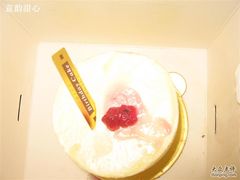 异国风情RMB12.-，白巧克力慕斯-精点味道(大连商场店)