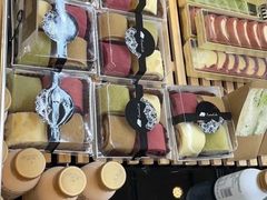 -东航食品投资公司集中采购中心