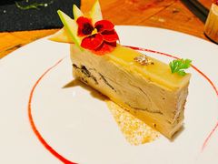 黑菌层鹅肝派配梨啫喱-AZUL by FUEL蓝色·法式酒馆(琶醍店)