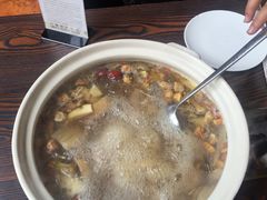 -山大王菌莊