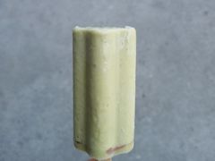 -瑞幸咖啡(艺树家工场店)