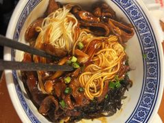 -沪西老弄堂面馆(定西路店)