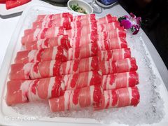 -泓炙颐凤鲜海鲜火锅料理(桐乡店)