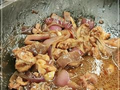 -胡须佬鸡煲四季火锅店(石厦西村直营店)