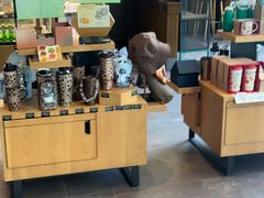 -星巴克(深圳世界金融中心店)