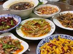 -椒香川流不息川菜馆(二七北路店)