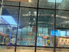 -奥冠体育华师附中恒温游泳馆
