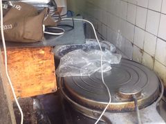 -黄阿姨锅贴大王(万航渡路店)