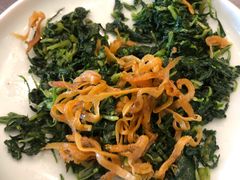 -侬佳蒸菜馆(听潮店)