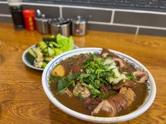 卤煮火烧-门框胡同百年卤煮(新街口店)