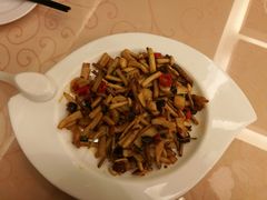 -烤肉宛饭庄(北新桥店)