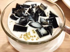 -佰搭果·广式茶餐厅(西华路店)