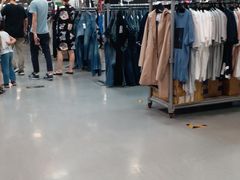 -上品折扣(回龙观店)