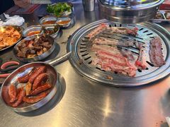 -哈哈碳都·牛肋条无限自助烤肉(台江万达店)