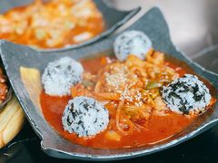 火辣无骨鸡爪-HONGA HONGA雄家(曹路店)