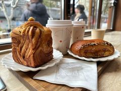 芝士火腿可颂-VERIE BAKEHOUSE