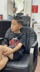 -乾健·烫染·接发SALON