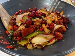 -风光老灶麻辣香锅(大成路翠微百货店)