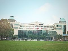 -复旦大学光华楼