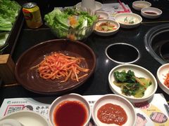 -本家韩国烤肉(财富大厦店)