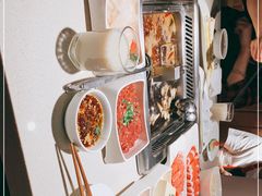 -海底捞火锅鲜切牛肉主题店(长寿路店)