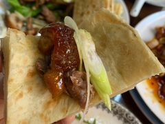 老汤酱肘卷饼-鼎香润(德胜门内店)