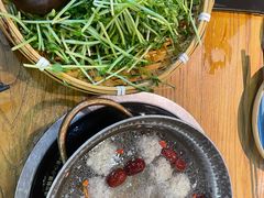 -吃饭皇帝大土家民族菜(正大广场店)
