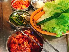 -釜山火炉·海鲜烤肉(紫藤路店)