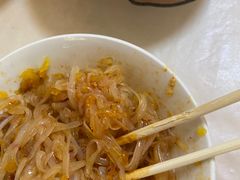 -舟舟刮凉粉