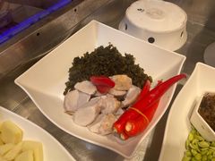 -头上红煨盐鸡乡村食府