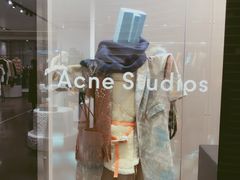 -Acne Studios(芮欧百货店)