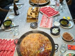 -沸炉重庆老火锅(军事博物馆店)