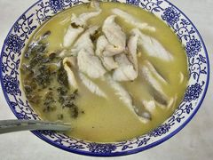 -明呈黄鱼面馆(斜土路店)