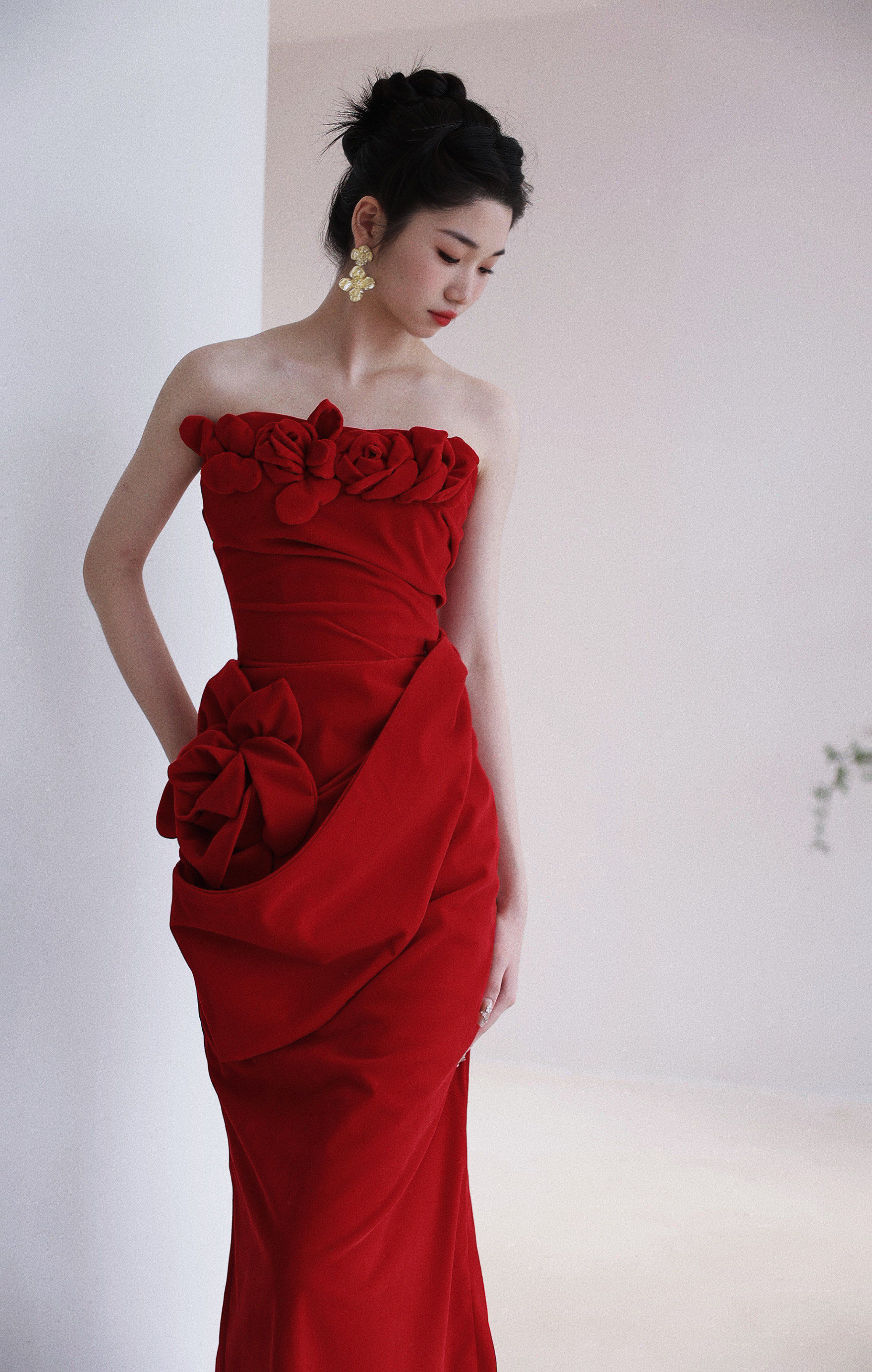 极致浪漫的红丝绒玫瑰礼服