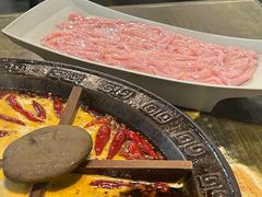 -渝嘴小老弟老火锅(华新村店)
